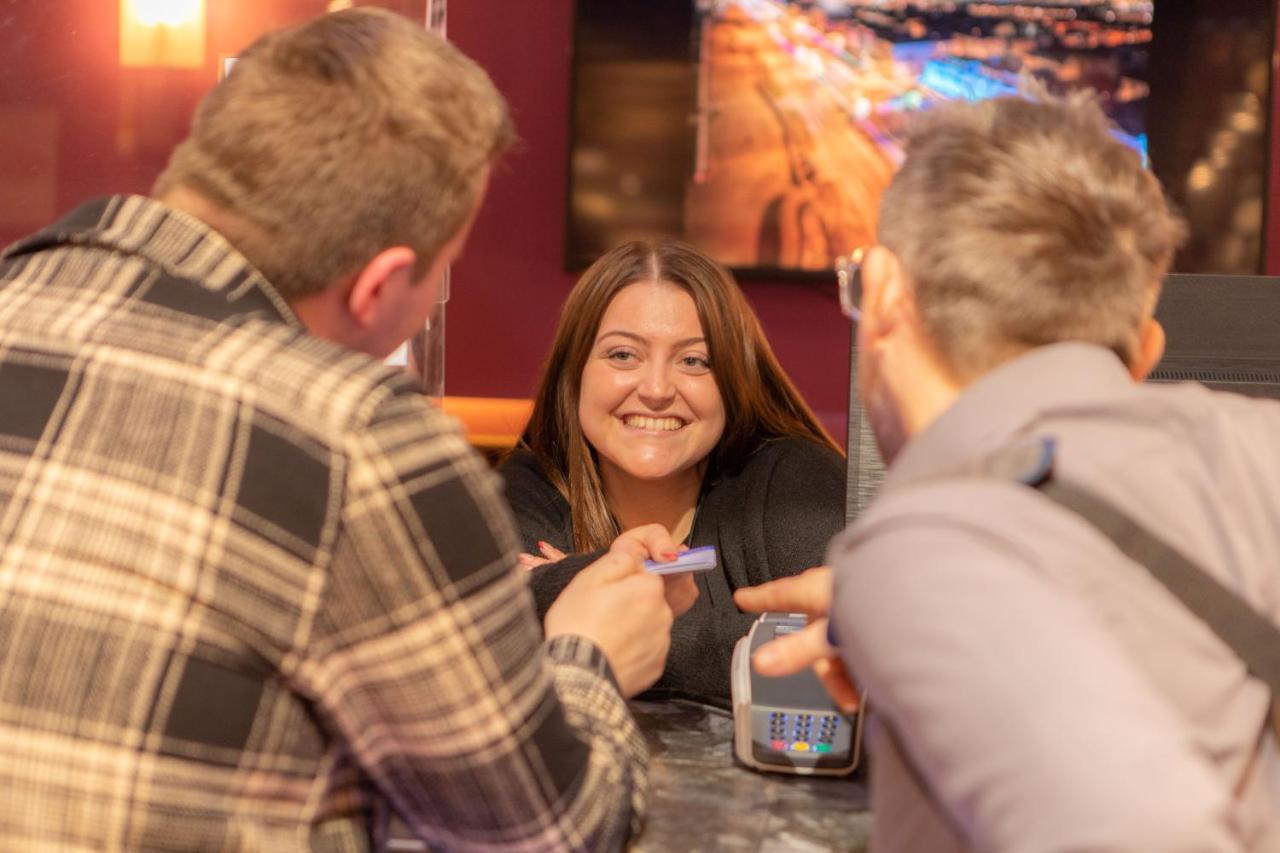 Lyndene Hotel Blackpool Eksteriør bilde